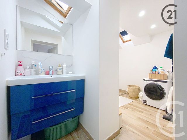 Afficher la photo en grand Appartement T2 à vendre - 3 pièces - 47.0 m2 - TROYES - 10 - CHAMPAGNE-ARDENNE - Century 21 Lairé Immobilier