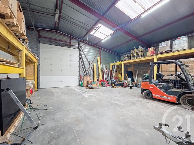 commerce à louer - 100.0 m2 - LA CHAPELLE ST LUC - 10 - CHAMPAGNE-ARDENNE - Century 21 Lairé Immobilier