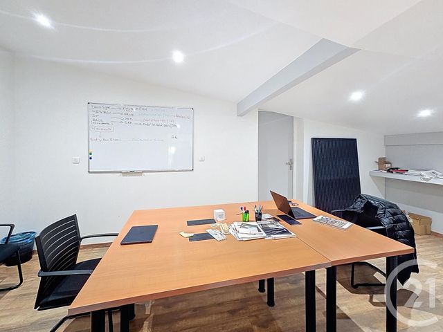 commerce à louer - 100.0 m2 - LA CHAPELLE ST LUC - 10 - CHAMPAGNE-ARDENNE - Century 21 Lairé Immobilier