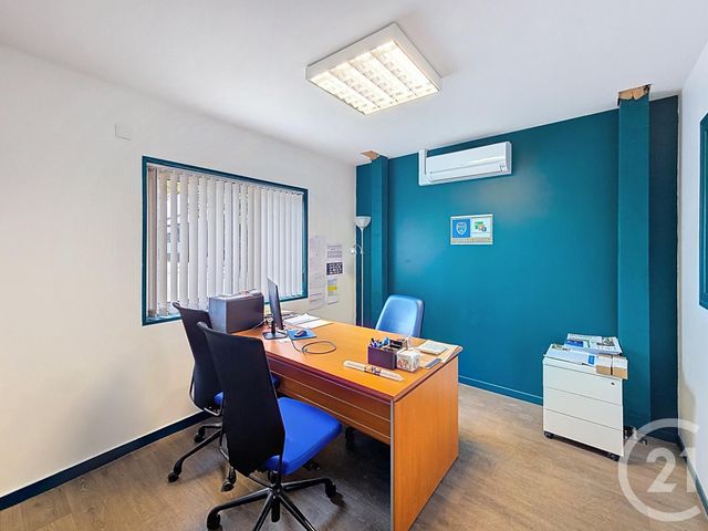 commerce à louer - 100.0 m2 - LA CHAPELLE ST LUC - 10 - CHAMPAGNE-ARDENNE - Century 21 Lairé Immobilier