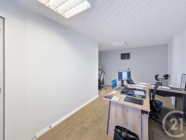 commerce à louer - 100.0 m2 - LA CHAPELLE ST LUC - 10 - CHAMPAGNE-ARDENNE - Century 21 Lairé Immobilier