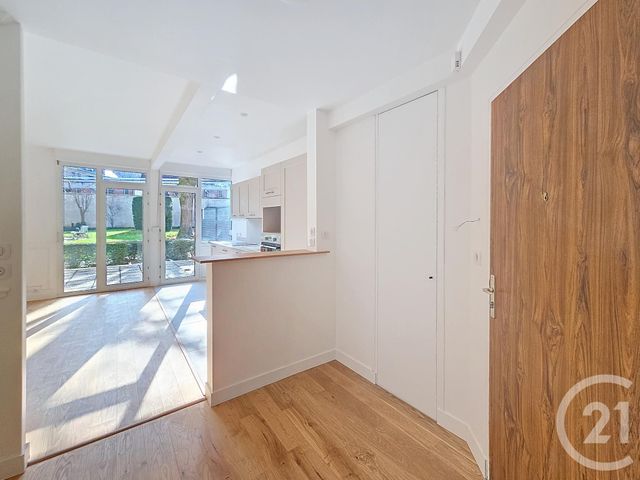 Appartement F3 à louer - 3 pièces - 64.95 m2 - TROYES - 10 - CHAMPAGNE-ARDENNE - Century 21 Lairé Immobilier