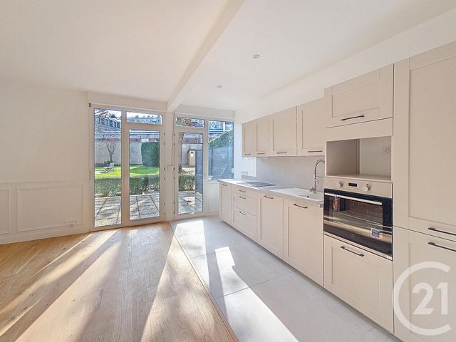 Appartement F3 à louer - 3 pièces - 64.95 m2 - TROYES - 10 - CHAMPAGNE-ARDENNE - Century 21 Lairé Immobilier