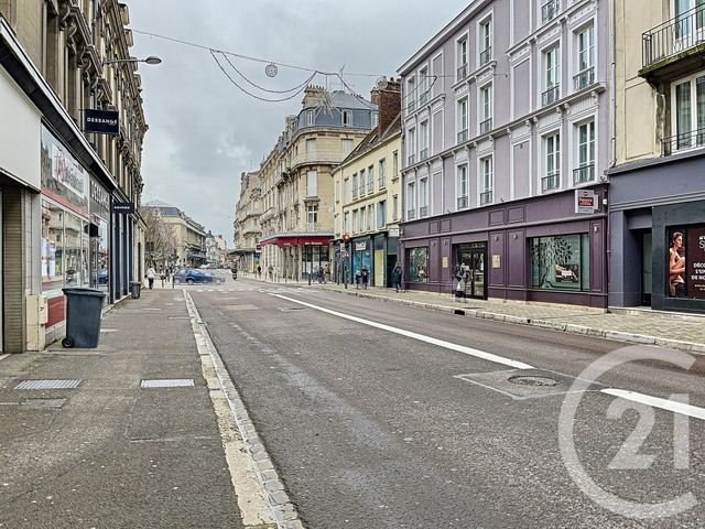 Appartement F2 à louer - 2 pièces - 45.0 m2 - TROYES - 10 - CHAMPAGNE-ARDENNE - Century 21 Lairé Immobilier