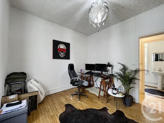 Appartement F2 à louer - 2 pièces - 45.0 m2 - TROYES - 10 - CHAMPAGNE-ARDENNE - Century 21 Lairé Immobilier