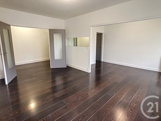 Appartement F4 à louer - 4 pièces - 90.0 m2 - TROYES - 10 - CHAMPAGNE-ARDENNE - Century 21 Lairé Immobilier