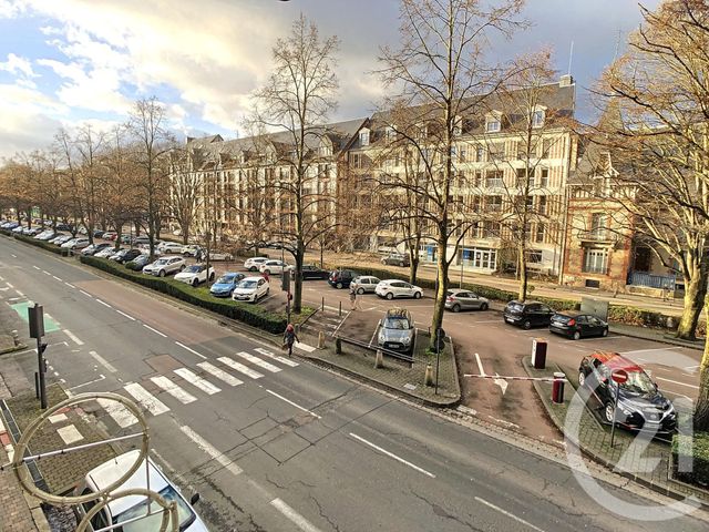 Appartement F4 à louer - 4 pièces - 90.0 m2 - TROYES - 10 - CHAMPAGNE-ARDENNE - Century 21 Lairé Immobilier