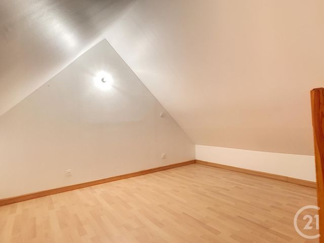 Appartement F2 à louer - 2 pièces - 41.0 m2 - TROYES - 10 - CHAMPAGNE-ARDENNE - Century 21 Lairé Immobilier