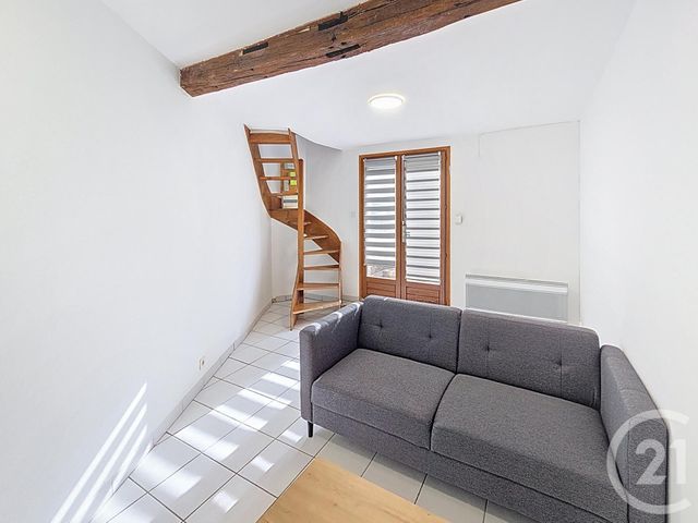 Appartement F2 à louer - 2 pièces - 30.0 m2 - TROYES - 10 - CHAMPAGNE-ARDENNE - Century 21 Lairé Immobilier