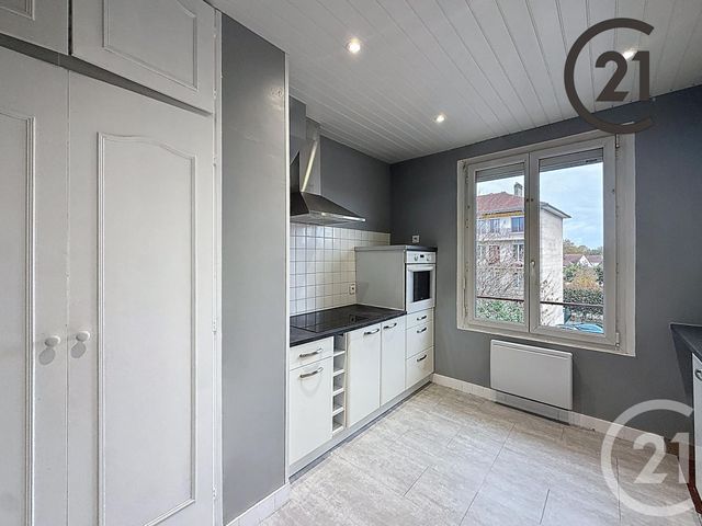 Appartement à vendre - 4 pièces - 68.26 m2 - TROYES - 10 - CHAMPAGNE-ARDENNE - Century 21 Lairé Immobilier