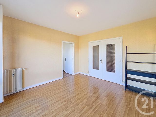 Appartement F2 à louer - 2 pièces - 42.0 m2 - TROYES - 10 - CHAMPAGNE-ARDENNE - Century 21 Lairé Immobilier