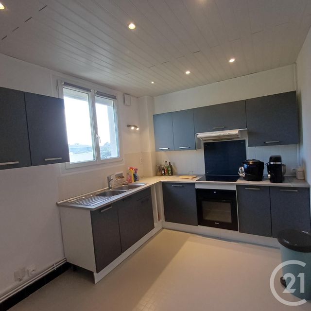 Appartement F4 à vendre - 4 pièces - 87.23 m2 - TROYES - 10 - CHAMPAGNE-ARDENNE - Century 21 Lairé Immobilier