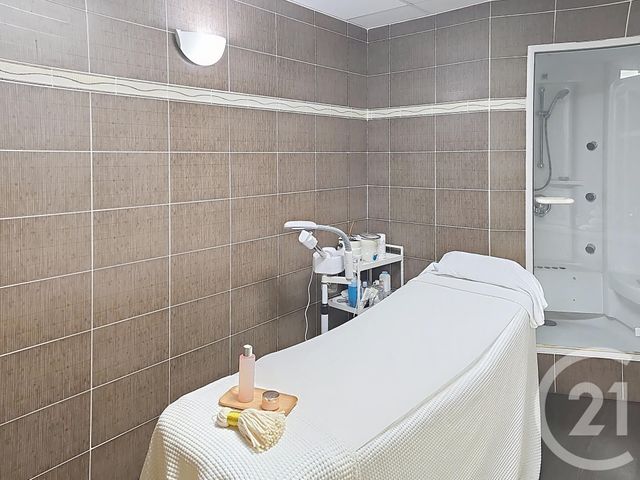 commerce à louer - 270.0 m2 - TROYES - 10 - CHAMPAGNE-ARDENNE - Century 21 Lairé Immobilier