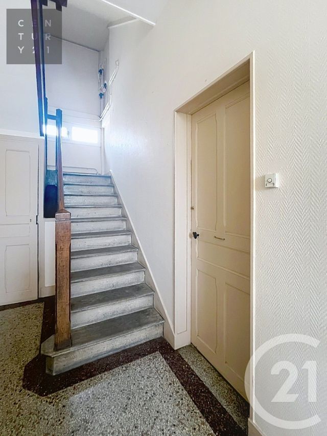 Appartement à vendre - 2 pièces - 36.62 m2 - STE SAVINE - 10 - CHAMPAGNE-ARDENNE - Century 21 Lairé Immobilier