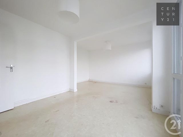 Appartement à vendre - 4 pièces - 80.61 m2 - TROYES - 10 - CHAMPAGNE-ARDENNE - Century 21 Lairé Immobilier