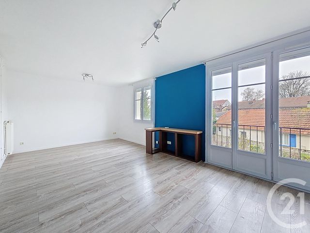 Appartement F2 à louer - 2 pièces - 55.0 m2 - TROYES - 10 - CHAMPAGNE-ARDENNE - Century 21 Lairé Immobilier