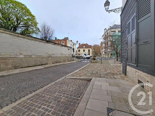 Appartement F3 à louer - 3 pièces - 53.7 m2 - TROYES - 10 - CHAMPAGNE-ARDENNE - Century 21 Lairé Immobilier