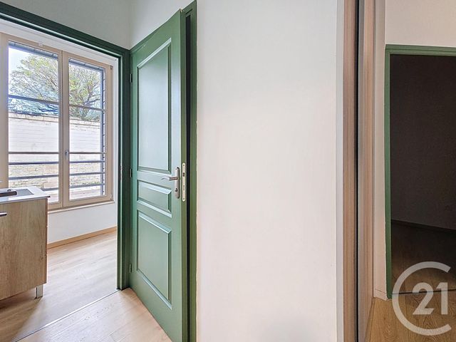 Appartement F3 à louer - 3 pièces - 53.7 m2 - TROYES - 10 - CHAMPAGNE-ARDENNE - Century 21 Lairé Immobilier