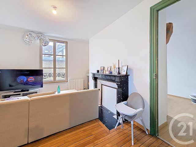 Appartement F3 à louer - 3 pièces - 58.0 m2 - TROYES - 10 - CHAMPAGNE-ARDENNE - Century 21 Lairé Immobilier