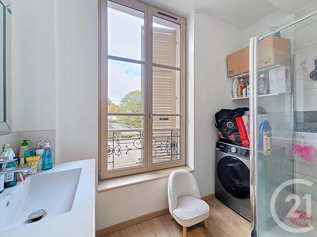 Appartement F3 à louer - 3 pièces - 58.0 m2 - TROYES - 10 - CHAMPAGNE-ARDENNE - Century 21 Lairé Immobilier