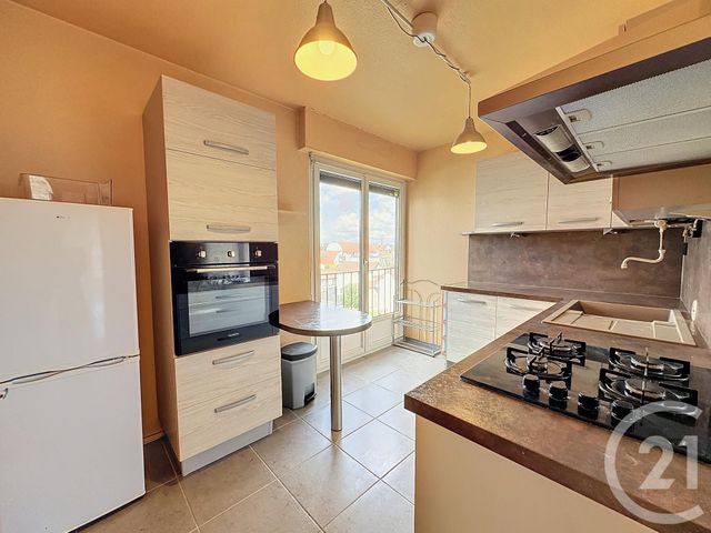 Appartement F3 à louer - 3 pièces - 64.8 m2 - TROYES - 10 - CHAMPAGNE-ARDENNE - Century 21 Lairé Immobilier