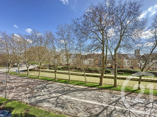 Appartement F3 à louer - 3 pièces - 64.8 m2 - TROYES - 10 - CHAMPAGNE-ARDENNE - Century 21 Lairé Immobilier