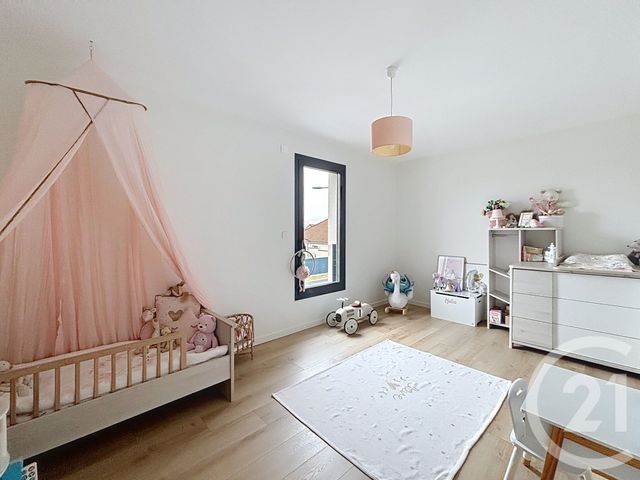 maison à vendre - 8 pièces - 162.0 m2 - ST ANDRE LES VERGERS - 10 - CHAMPAGNE-ARDENNE - Century 21 Lairé Immobilier