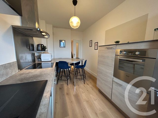 Appartement F5 à louer - 5 pièces - 102.0 m2 - TROYES - 10 - CHAMPAGNE-ARDENNE - Century 21 Lairé Immobilier