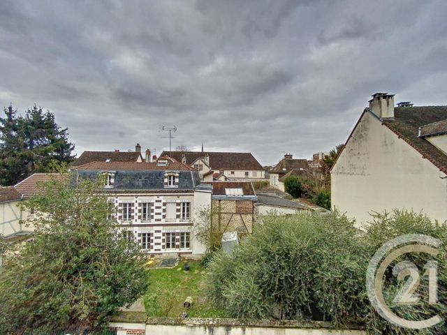 Appartement T2 à louer - 2 pièces - 28.8 m2 - TROYES - 10 - CHAMPAGNE-ARDENNE - Century 21 Lairé Immobilier