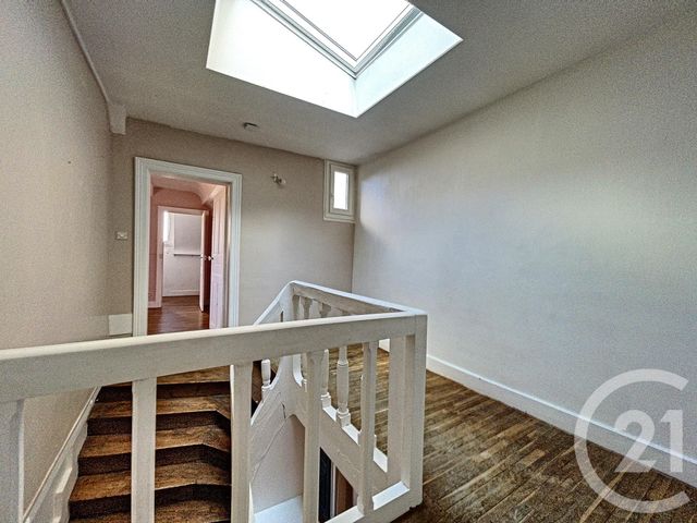 Appartement F4 à louer - 4 pièces - 104.0 m2 - TROYES - 10 - CHAMPAGNE-ARDENNE - Century 21 Lairé Immobilier