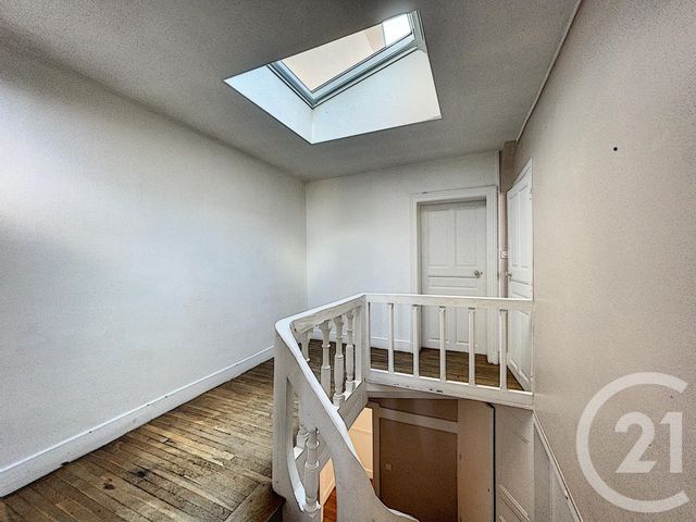 Appartement F4 à louer - 4 pièces - 104.0 m2 - TROYES - 10 - CHAMPAGNE-ARDENNE - Century 21 Lairé Immobilier