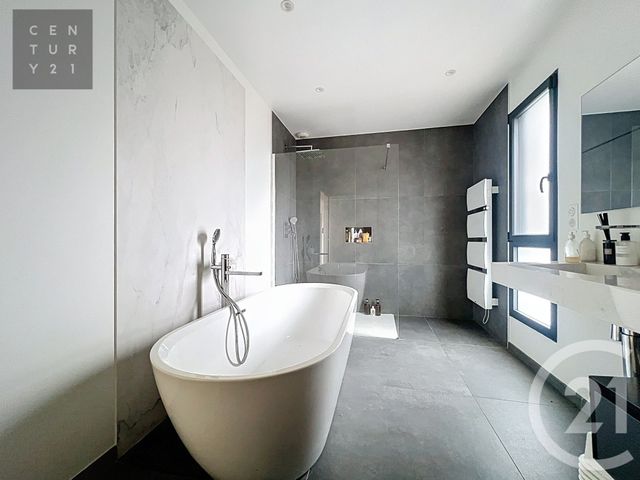 maison à vendre - 6 pièces - 273.0 m2 - LA CHAPELLE ST LUC - 10 - CHAMPAGNE-ARDENNE - Century 21 Lairé Immobilier