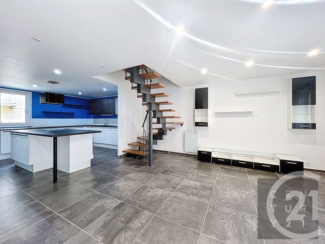 Appartement à vendre - 4 pièces - 86.19 m2 - TROYES - 10 - CHAMPAGNE-ARDENNE - Century 21 Lairé Immobilier