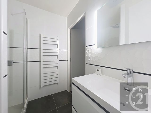 Appartement à vendre - 4 pièces - 86.19 m2 - TROYES - 10 - CHAMPAGNE-ARDENNE - Century 21 Lairé Immobilier