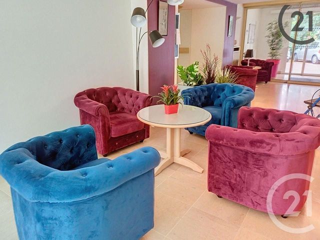 Appartement F2 à vendre - 2 pièces - 59.51 m2 - TROYES - 10 - CHAMPAGNE-ARDENNE - Century 21 Lairé Immobilier