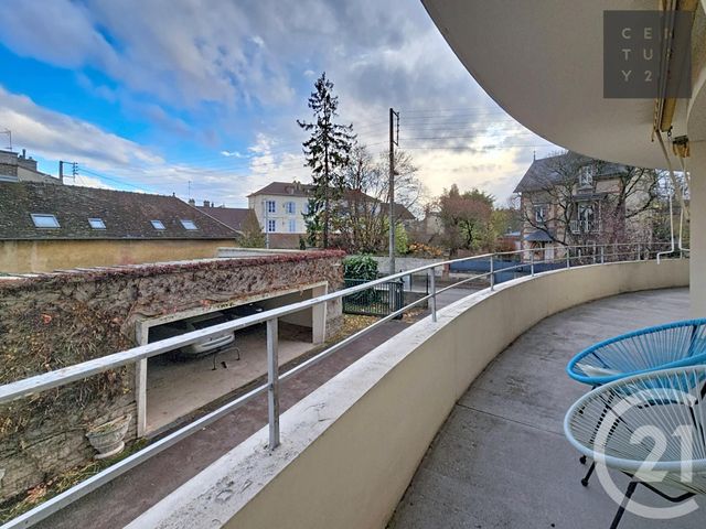 Appartement F2 à vendre - 2 pièces - 59.51 m2 - TROYES - 10 - CHAMPAGNE-ARDENNE - Century 21 Lairé Immobilier