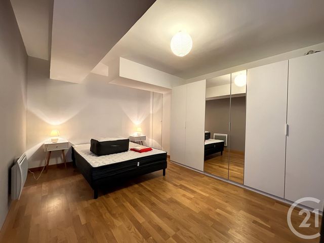 Appartement T2 à louer - 2 pièces - 50.0 m2 - TROYES - 10 - CHAMPAGNE-ARDENNE - Century 21 Lairé Immobilier