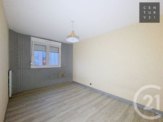 Appartement à vendre - 2 pièces - 54.41 m2 - LA CHAPELLE ST LUC - 10 - CHAMPAGNE-ARDENNE - Century 21 Lairé Immobilier