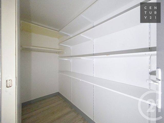 Appartement à vendre - 2 pièces - 54.41 m2 - LA CHAPELLE ST LUC - 10 - CHAMPAGNE-ARDENNE - Century 21 Lairé Immobilier