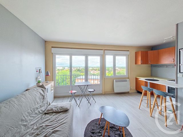 Appartement F1 à louer - 1 pièce - 27.84 m2 - TROYES - 10 - CHAMPAGNE-ARDENNE - Century 21 Lairé Immobilier