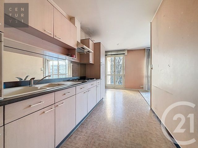 Appartement T3 à vendre - 3 pièces - 82.31 m2 - TROYES - 10 - CHAMPAGNE-ARDENNE - Century 21 Lairé Immobilier