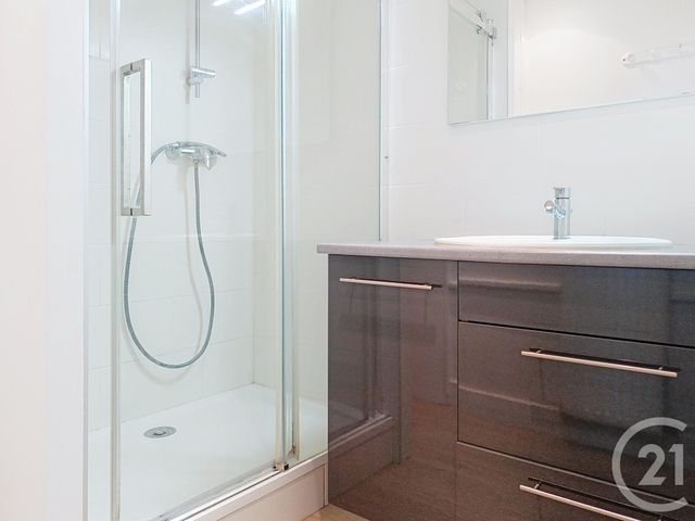 Appartement F2 à louer - 2 pièces - 45.0 m2 - STE SAVINE - 10 - CHAMPAGNE-ARDENNE - Century 21 Lairé Immobilier