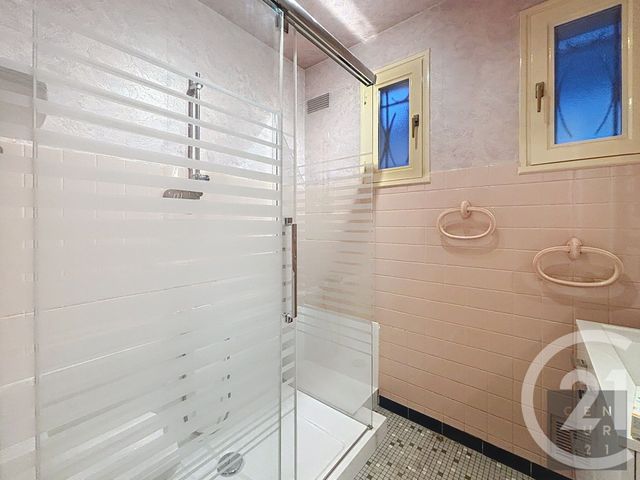 maison à vendre - 5 pièces - 90.2 m2 - ST JULIEN LES VILLAS - 10 - CHAMPAGNE-ARDENNE - Century 21 Lairé Immobilier