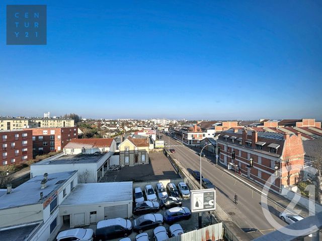 Appartement F1 à vendre - 1 pièce - 27.0 m2 - ST JULIEN LES VILLAS - 10 - CHAMPAGNE-ARDENNE - Century 21 Lairé Immobilier