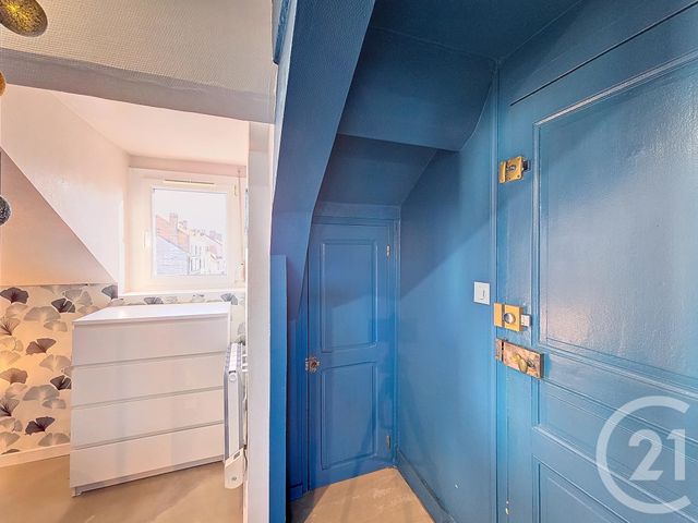 Appartement à louer - 2 pièces - 17.3 m2 - TROYES - 10 - CHAMPAGNE-ARDENNE - Century 21 Lairé Immobilier