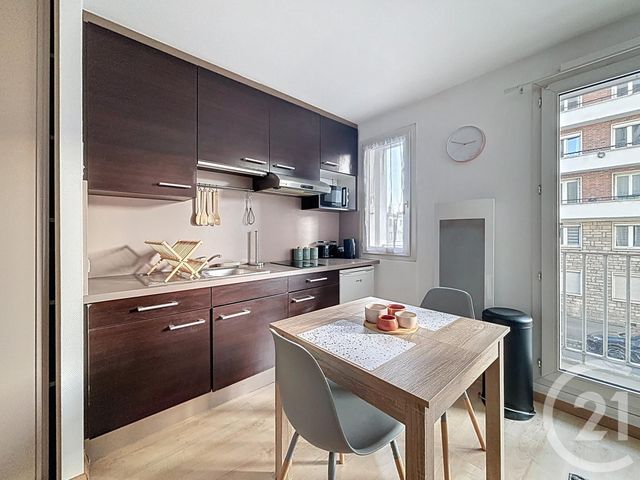 Appartement F1 à louer - 1 pièce - 26.2 m2 - TROYES - 10 - CHAMPAGNE-ARDENNE - Century 21 Lairé Immobilier