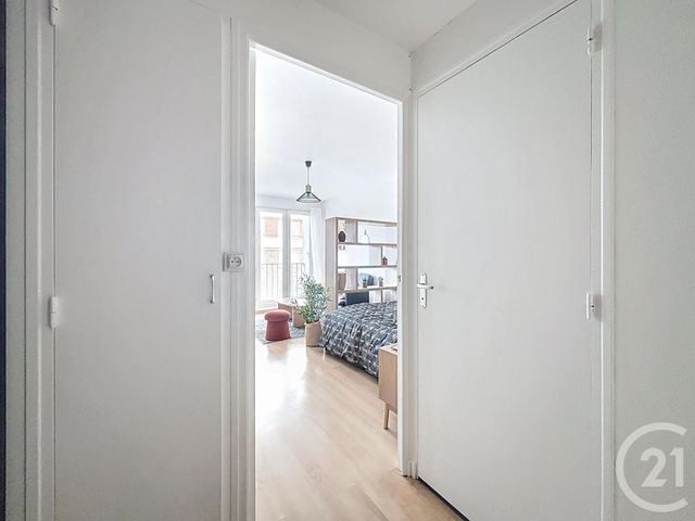 Appartement F1 à louer - 1 pièce - 26.2 m2 - TROYES - 10 - CHAMPAGNE-ARDENNE - Century 21 Lairé Immobilier