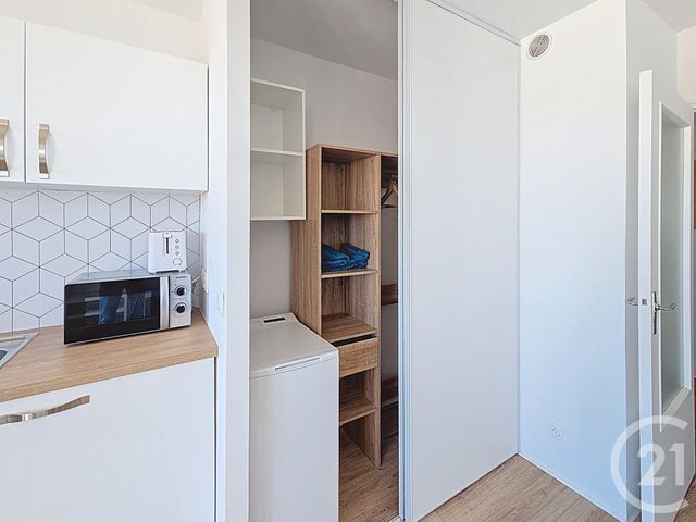 Appartement F1 à louer - 1 pièce - 27.11 m2 - TROYES - 10 - CHAMPAGNE-ARDENNE - Century 21 Lairé Immobilier