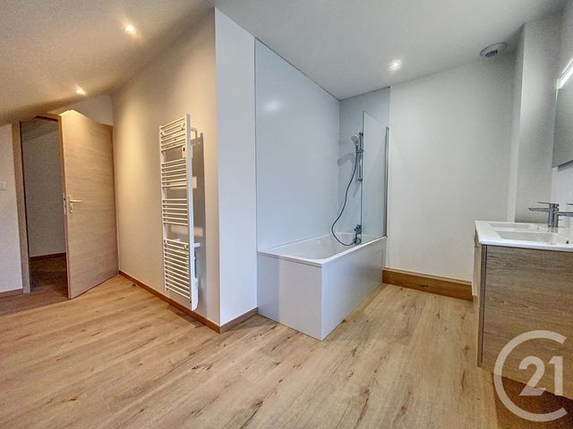 maison à louer - 5 pièces - 150.0 m2 - CRENEY PRES TROYES - 10 - CHAMPAGNE-ARDENNE - Century 21 Lairé Immobilier