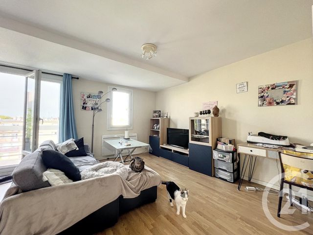 Appartement F2 à louer - 2 pièces - 59.0 m2 - TROYES - 10 - CHAMPAGNE-ARDENNE - Century 21 Lairé Immobilier